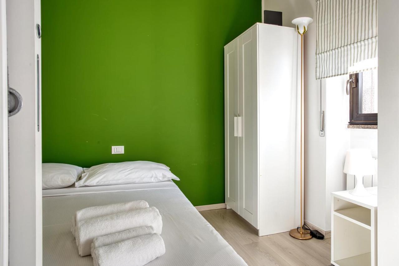 Joivy Vibrant 2Bed Apt With Balcony Милано Екстериор снимка