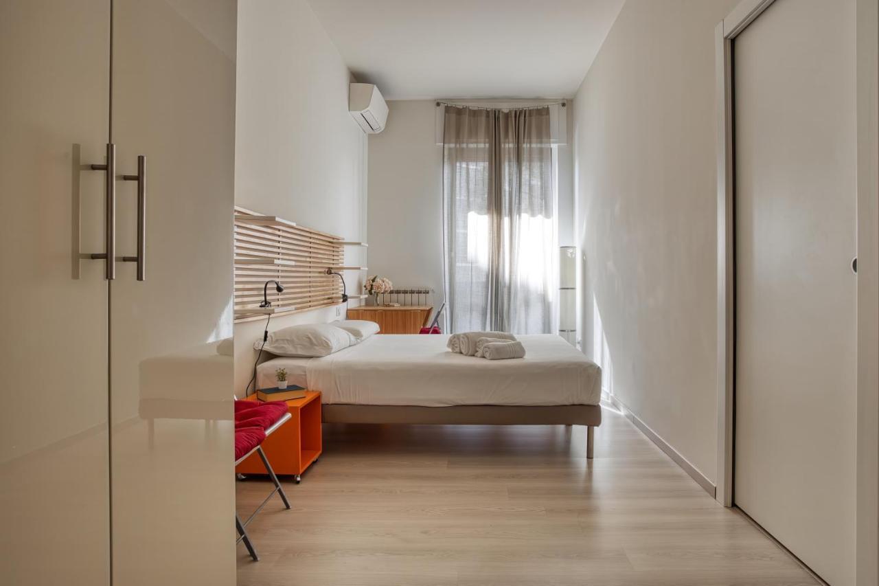 Joivy Vibrant 2Bed Apt With Balcony Милано Екстериор снимка