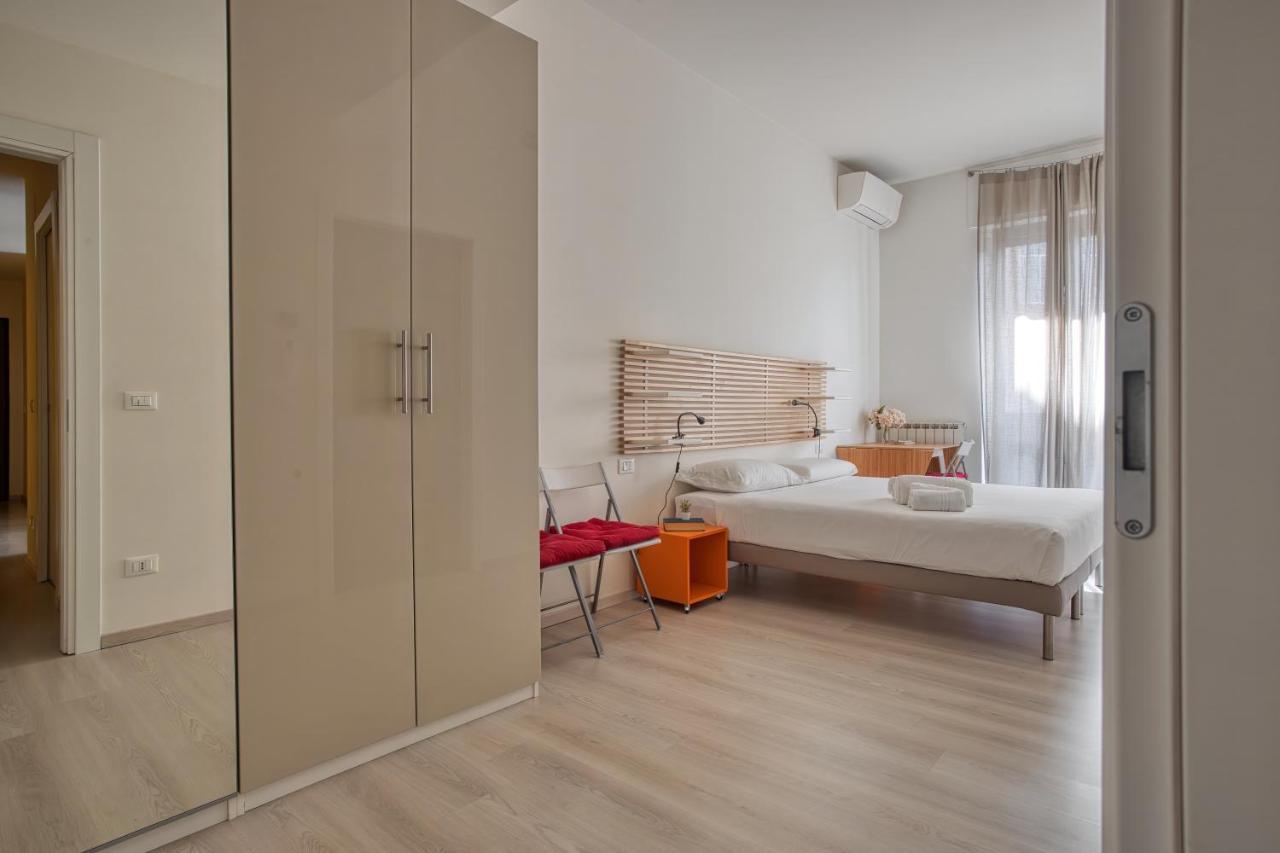 Joivy Vibrant 2Bed Apt With Balcony Милано Екстериор снимка