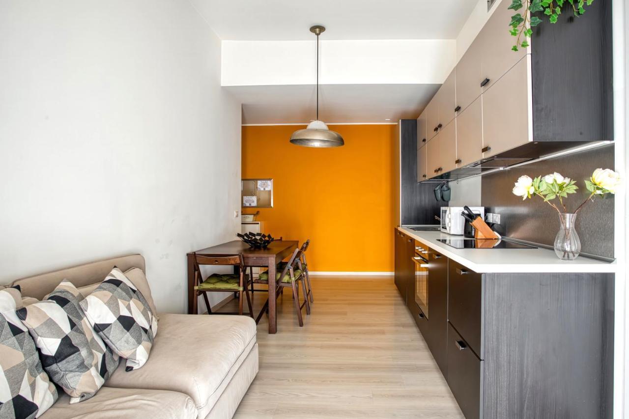 Joivy Vibrant 2Bed Apt With Balcony Милано Екстериор снимка